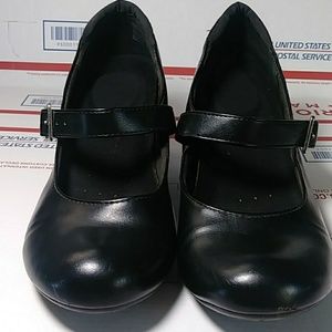 SafeTStep Slip Resistant Pumps Mary Jane